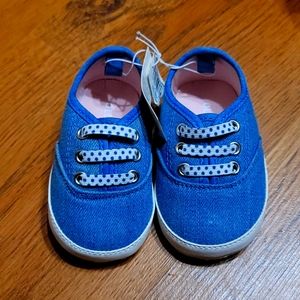 Toddler casual shoes